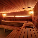 ホテル Therme 51° Physio & ロイカーバード