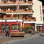 ホテル Therme 51° Physio & 4*