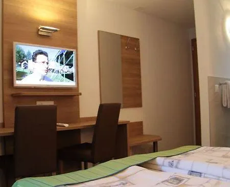 Therme 51° Physio & Hotel 4*