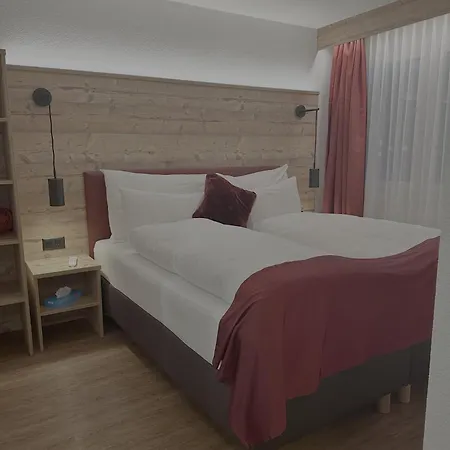 Therme 51° Physio & Hotel Leukerbad