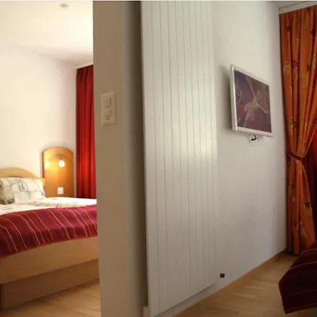 Therme 51° Physio & Hotel