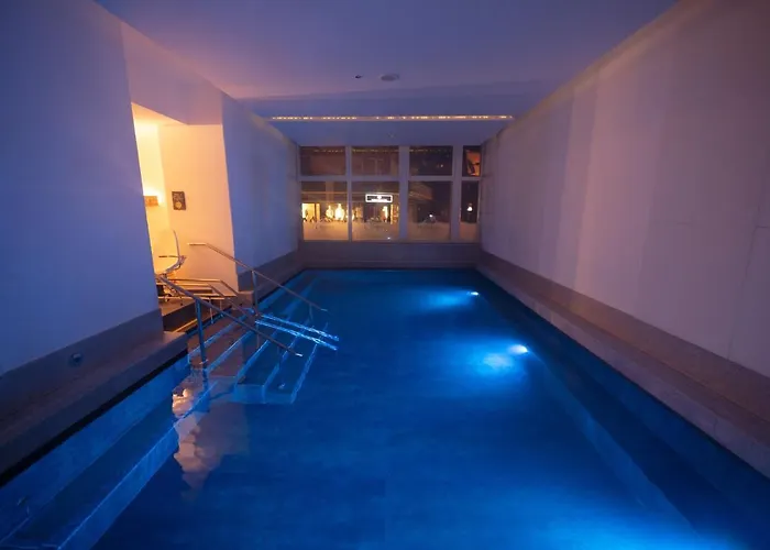 Therme 51° Physio & Hotel Leukerbad