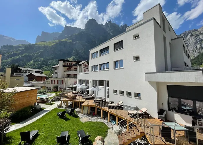 Therme 51° Physio & Hotel