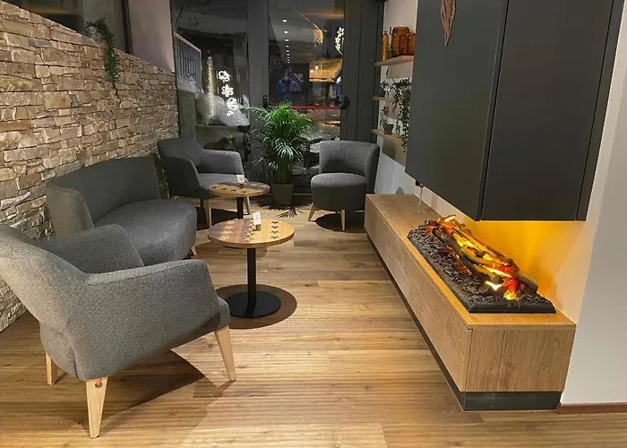 Hotel Therme 51° Physio & 4*