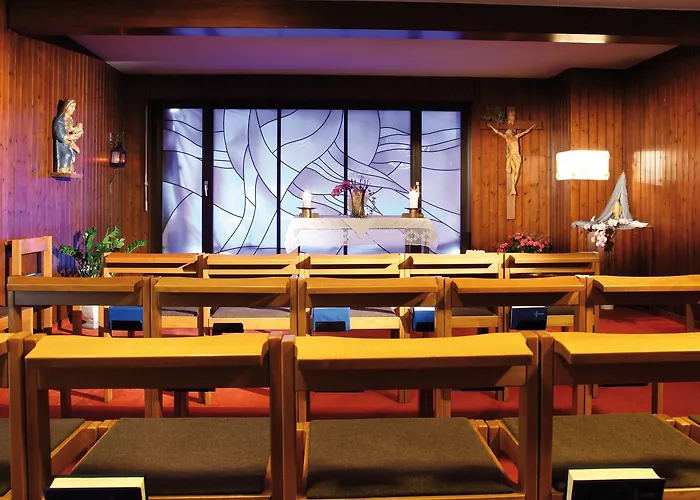 Hotel Therme 51° Physio & 4*