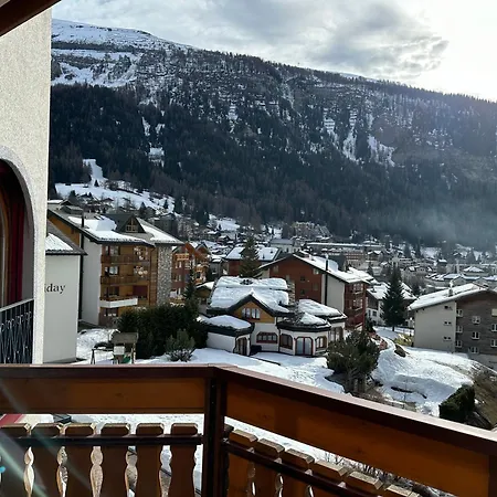 Therme 51° Physio & Hotel 4*