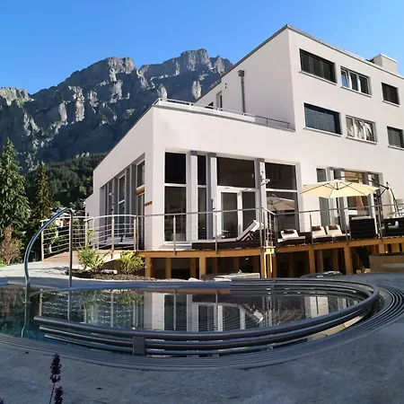 Therme 51° Physio & Hotel