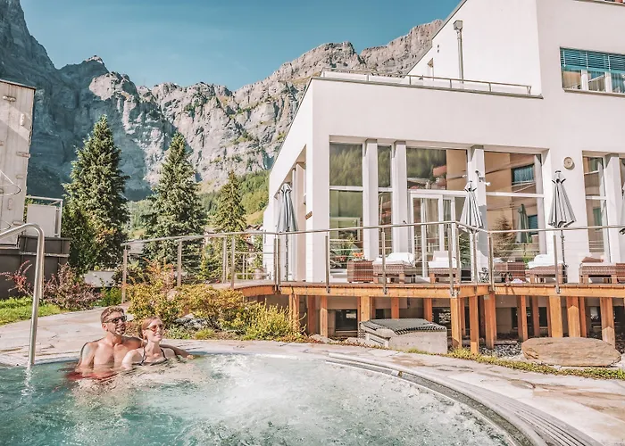 Therme 51° Physio & Hotel