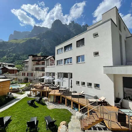 Therme 51° Physio & Otel